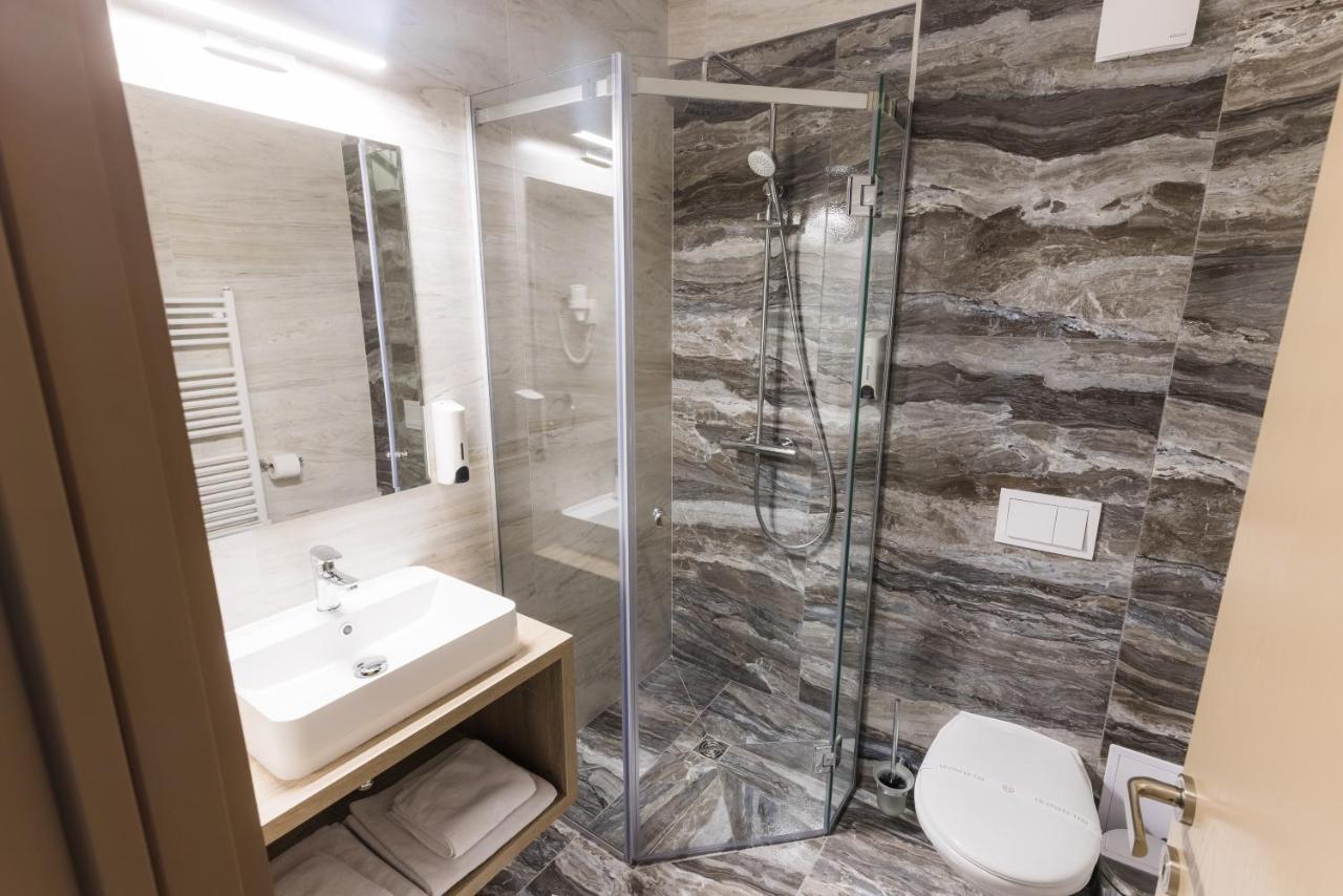 Hotel Nedei Hotel&spa Transalpina 3*