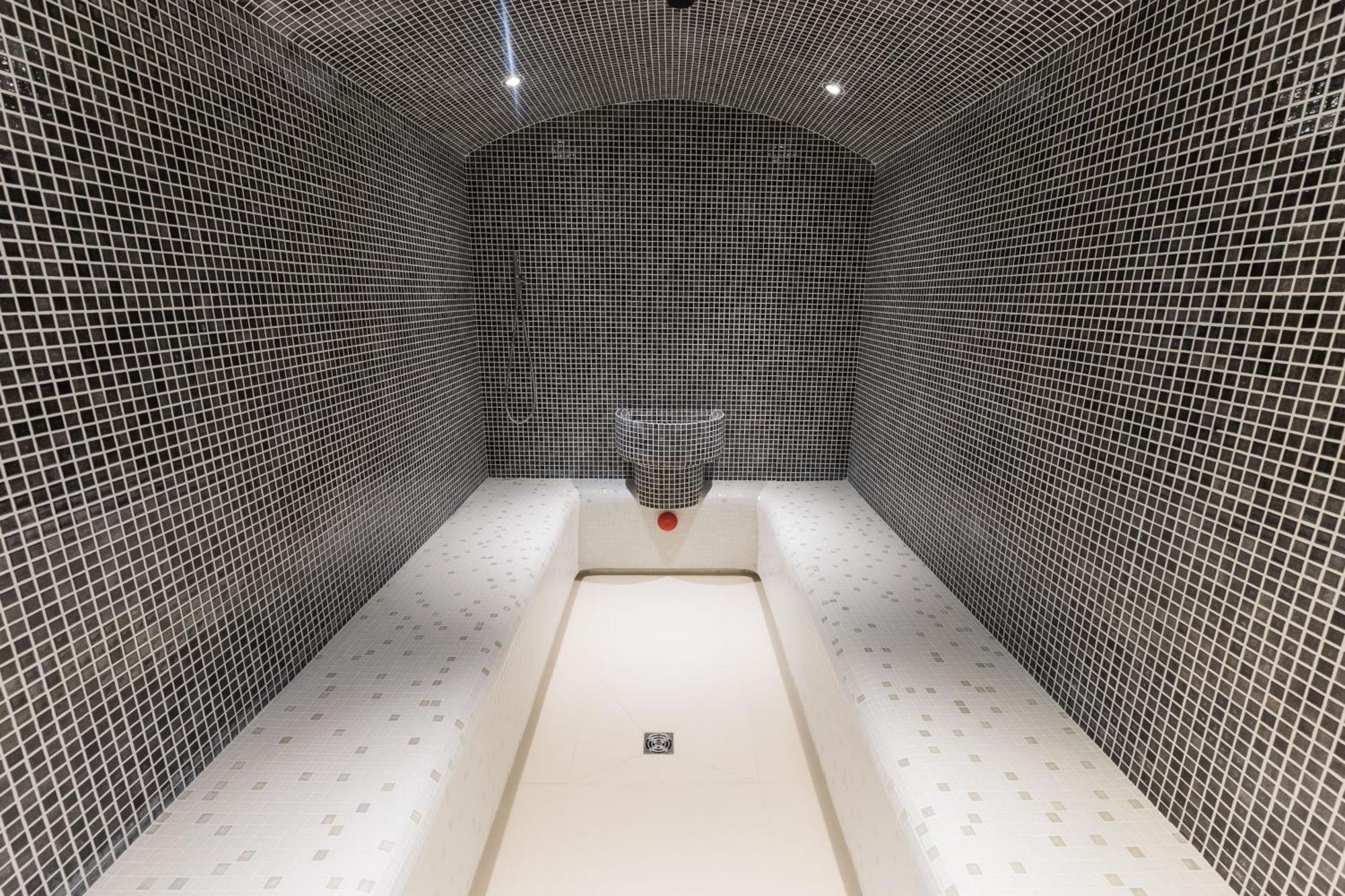 Nedei Hotel&spa Transalpina Hotel 3*